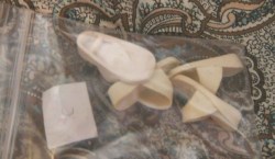 sindy slip ons